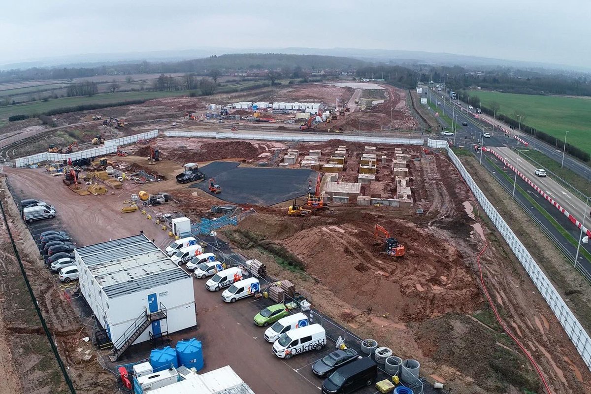 OakfieldLTD's tweet photo. Drone footage captures the ongoing progress of Oakfield at the Top Wighay development in Hucknall.

Currently, the focus of our team is on the council office. Works have been carried out, revealing the foundations laid out with pads and beams in preparation for steelwork. https://t.co/nkNg5ZXejb