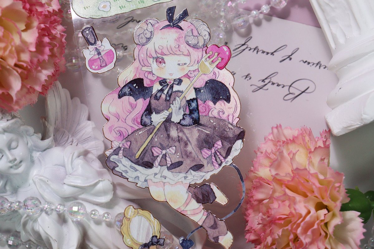 NengmaoDiary's tweet image. 黑白羽翼🪽
Illustrator：@mokarooru_0x0