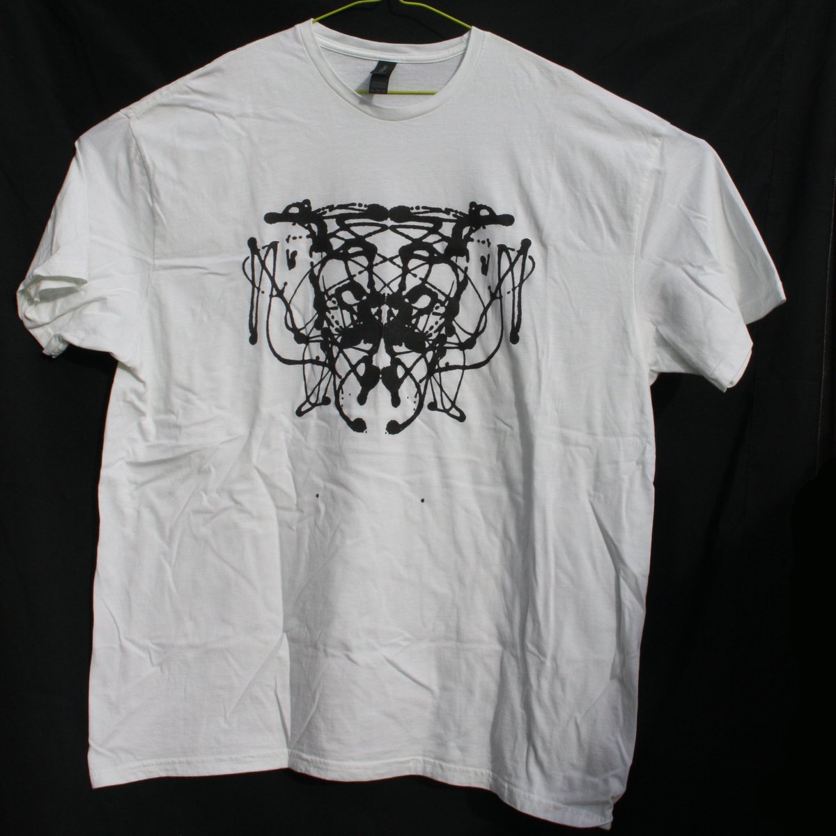 ElRatDesigns's tweet photo. One off shirts online now.
Psychoanalyse your family & friends, with a Rorschach from @ElRatDesigns
Stand out from the crowd with an affordable one of a kind shirt.
https://t.co/xoJSqxzbsC
#elratdesigns #bethestrange #embraceyourweird #rorschachfromelratdesigns #rorschach https://t.co/5aq5RK0YgL