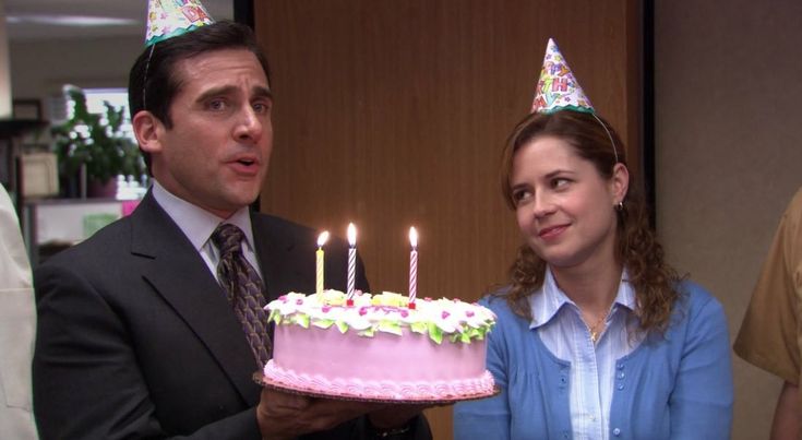 officedundies's tweet photo. 15 de março!
É oficialmente o aniversário do melhor chefe do mundo, parabéns Michael Scott! https://t.co/RyYHNBbN8Z