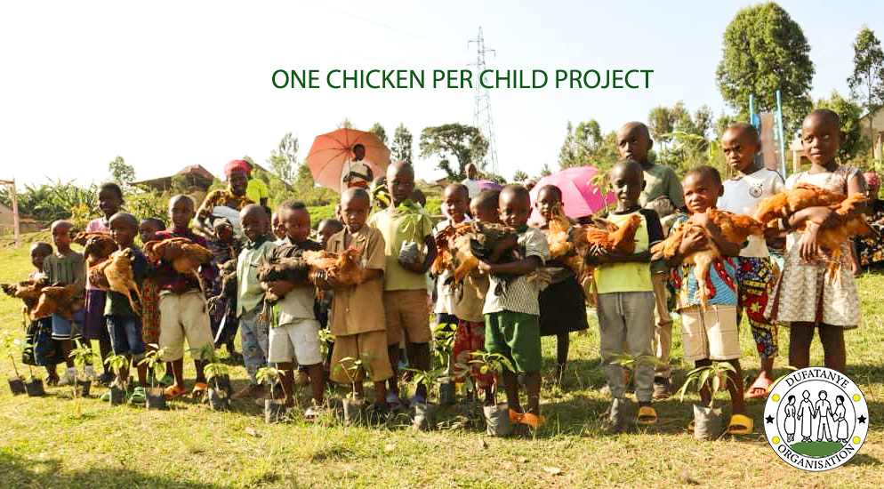 DufatanyeOrg's tweet photo. Empowering tomorrow's leaders: One Chicken Per Child project fosters  responsibility &amp; leadership skills in kids. Gratitude to all donors for this impactful activity! #Together, let's teach and guide them, they are our future🐓#JoinTogether #gratitude #Dufatanye @GlobalLF https://t.co/mTD5NoHHtB