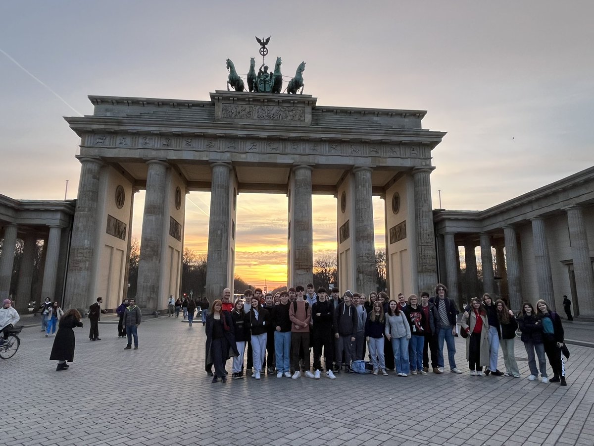 SibfordHistory's tweet photo. Berlin! Students studying Nazi Germany and the Cold War. #BeYouBeSibford #AngliaTours https://t.co/SLwoIyhnJR