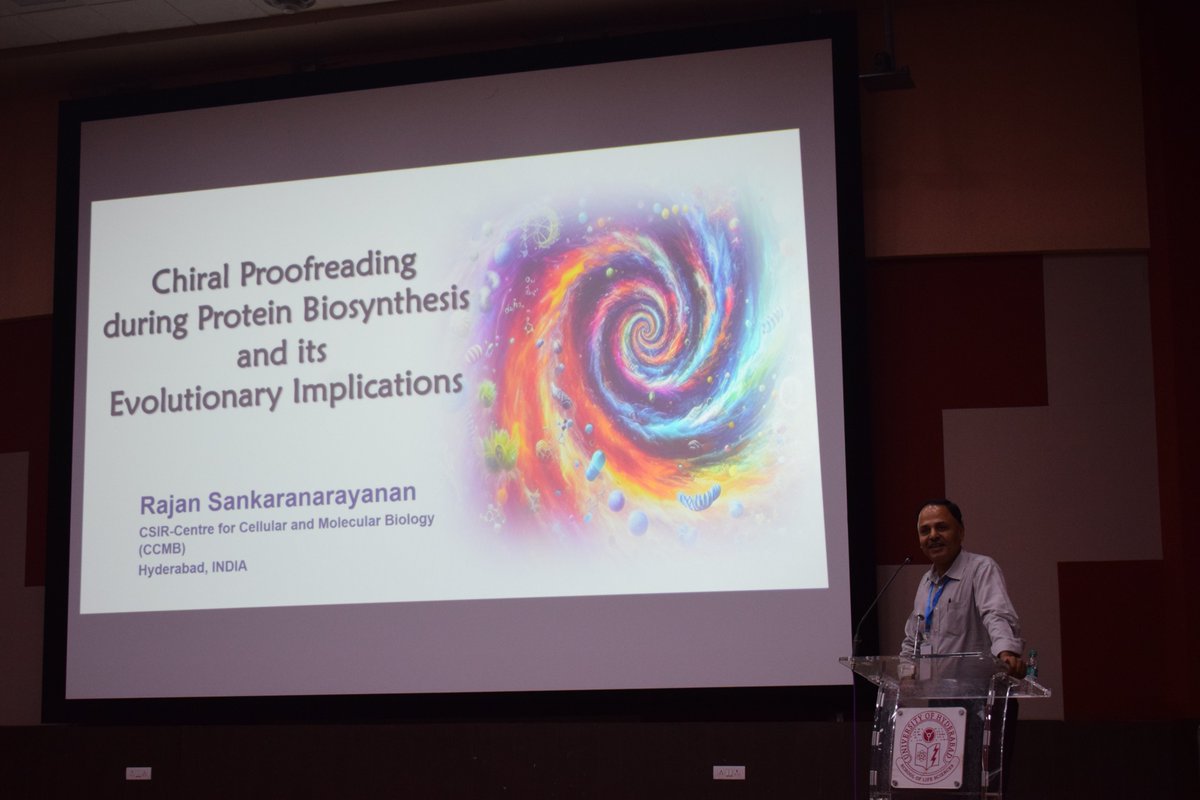 (1/n) The 46th Indian Biophysical Society Meeting, jointly organised by @TIFRH_buzz & @HydUniv, began with three plenary talks about - 'checkpoints' in the cell which prevent D-amino acids from integrating into protein chains (Rajan Sankaranarayanan, @ccmb_csir),