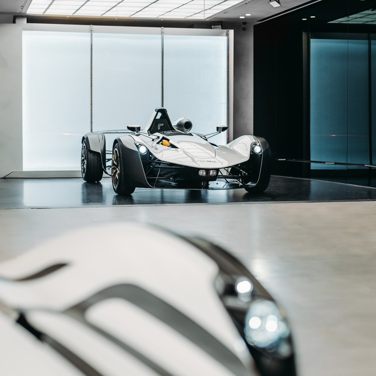 Welcoming the new Mono to Taipei 🇹🇼 Celebrating the first new Mono to be delivered to Asia, BAC Taiwan put together a welcome party to mark the occasion with a gallery display including a very special guest 👀 #BACMono #BACMonoR