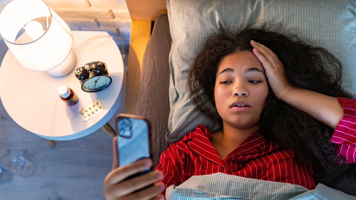 Do you engage in revenge ‘bedtime procrastination’? Or do you feel tired all day and as soon as your head hits the pillow you’re wide awake? On World Sleep Day, our members have shared some tips on how to get a better night's sleep 😴 Read more here ➡️ orlo.uk/6mHIO