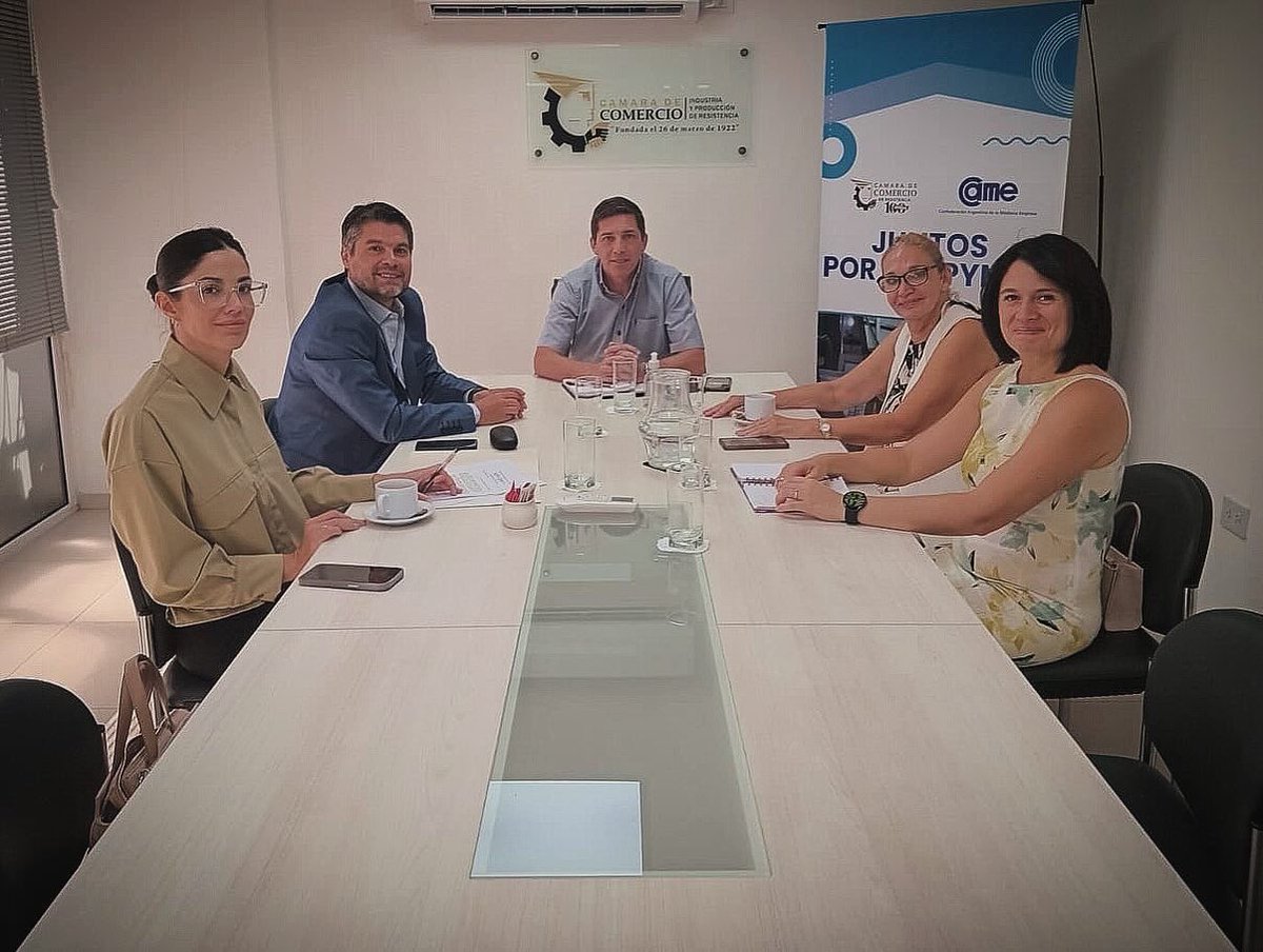 Visitamos y nos reunimos con Walter Bistman, presidente de la Cámara de Comercio de Resistencia y comisión directiva. Conversamos sobre el lanzamiento de la próxima Expo Paraguay 2024, aquí en la capital Chaqueña. Agradecemos por el acompañamiento de siempre.  
#ConsuladoPy