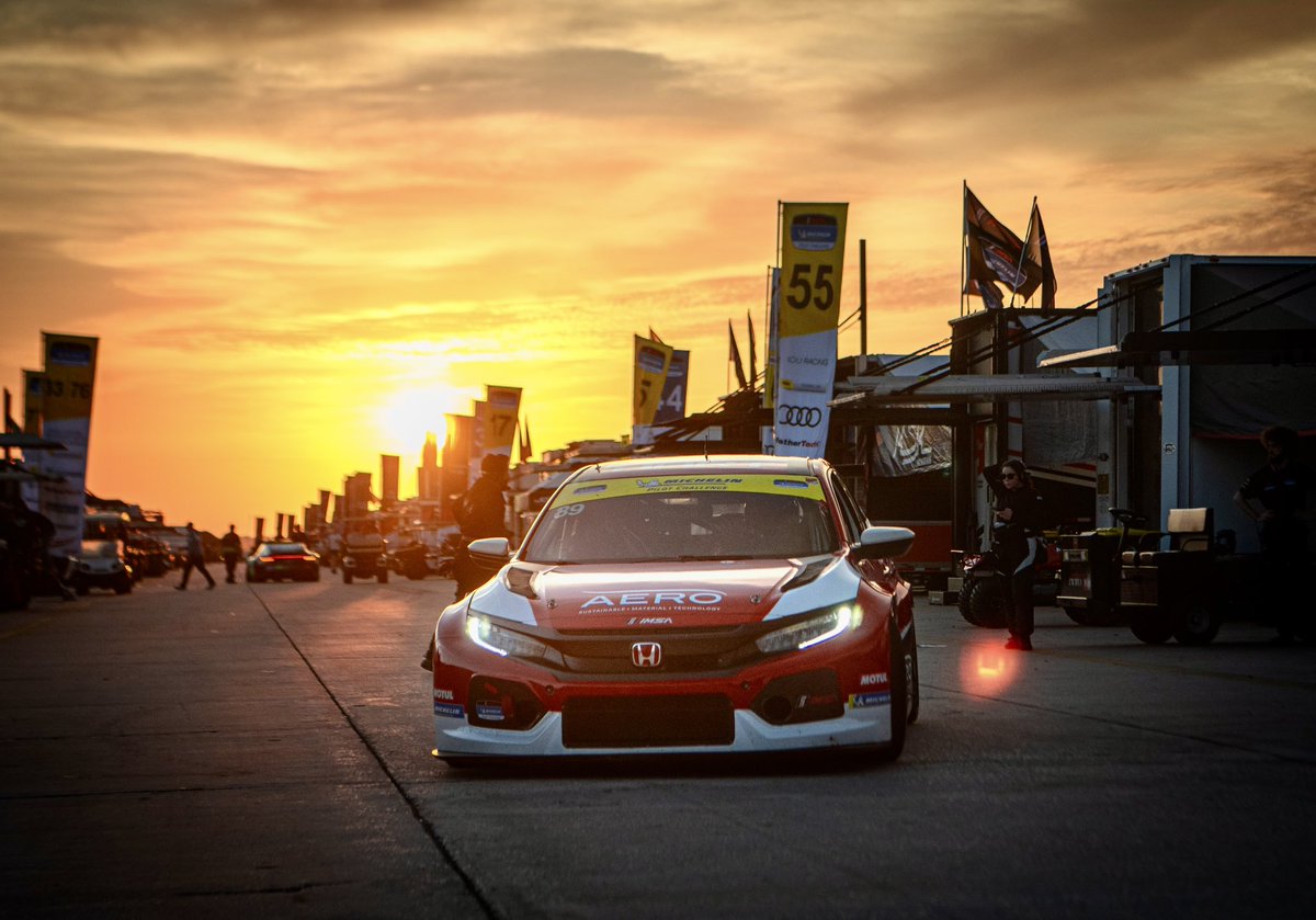 Good morning from Sebring: it’s race day! 

We’ll start P6, which will put us in a great position to fight for some hardware! 

•Fan Walk on Grid starts at 2pm

•The Alan Jay 120 will go green at 3:15pm EST, streaming live on Peacock

#HART #IMSA