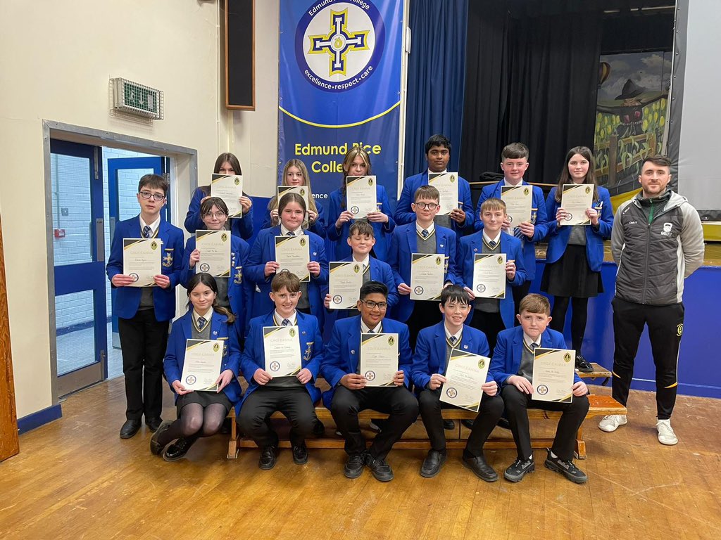 ERCGlengormley's tweet photo. Seachtain na Gaeilge den chéad scoth a bhí againn. Cuid mhór imeachtaí, Gaeilge agus spraoi thart ar an scoil. 

A super 2 weeks of Seachtain na Gaeilge celebrations. 

Labhair í agus mairfidh sí! ☘️ https://t.co/qvv2HFy0Q4
