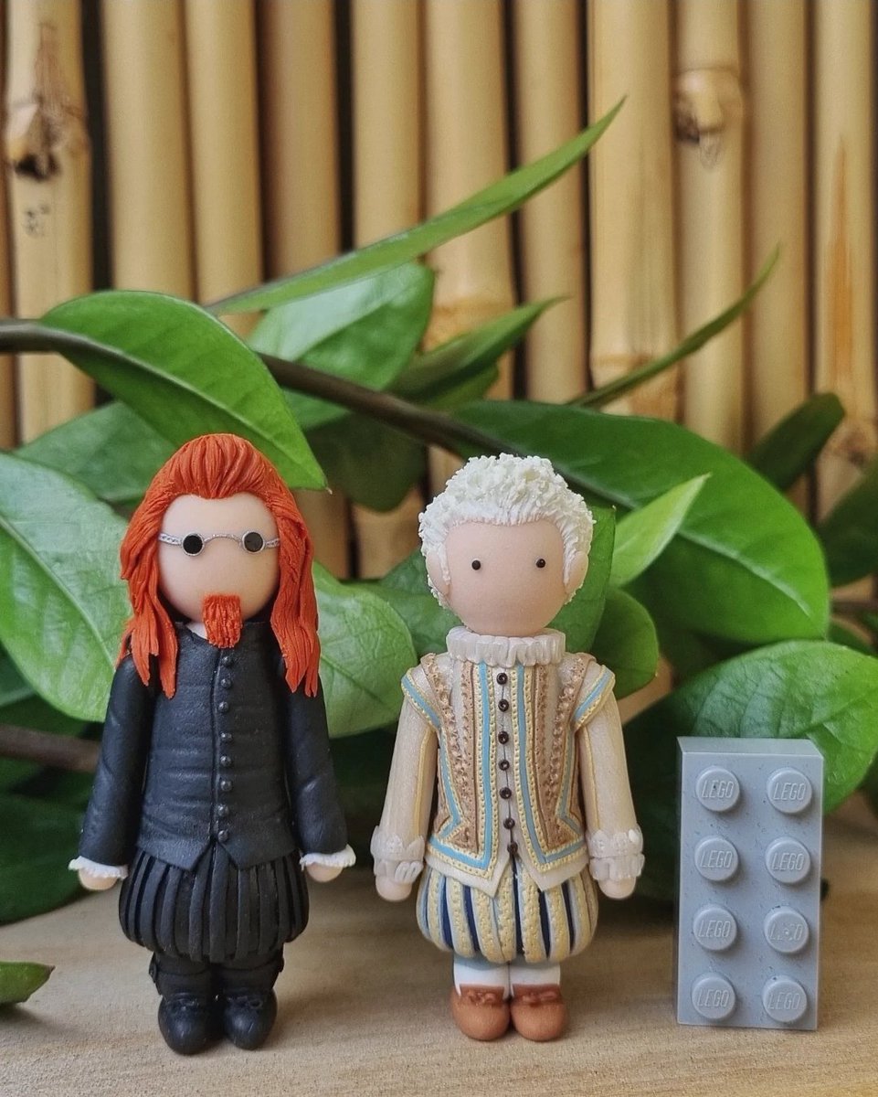 FandomClay's tweet photo. "Buck Up!" 

My latest finish is Aziraphale and Crowley at The Globe 🙂 I did this pair once before, a very long time ago, and said I'd never do them again. Well...I did, haha 😅 Hope you like them ☺️
#goodomens #ineffablehusbands https://t.co/LbQSN8xlHi