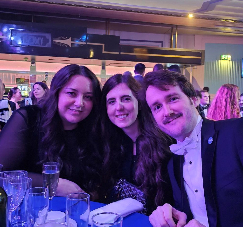 Our colleagues had a great time at the prestigious @youngrailpro awards last night!🎉 @GarethDennis not only hosted the event, but he also took home the award for Distinguished Service!👏 More on SYSTRA nurturing young talent:systra.com/uk/careers/ear… #awards #rail #earlycareers