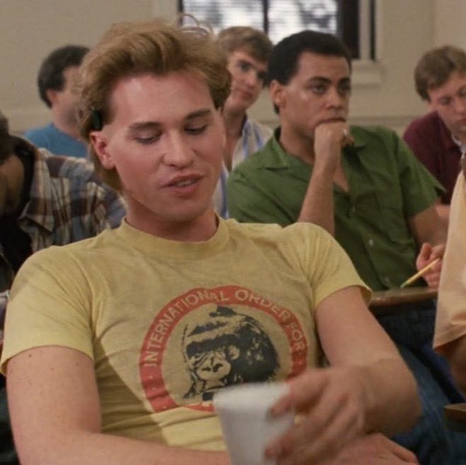 Super70sSports's tweet image. One of my favorite movies, one of my favorite shirts …

👉 super70ssportsstore.com/products/inter…