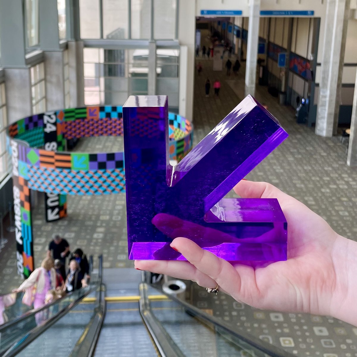 sxsw's tweet image. Day 8 of #SXSXW 2024! 🤠 Curate your schedule of must-see sessions, screenings, showcases, and more. 👉 ow.ly/wPOz50QUeYR