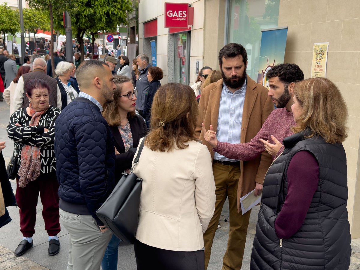 aytodoshermanas's tweet photo. Éxito de la II Jornada para la prevención, promoción y educación de la salud.

#doshermanas https://t.co/8nc0G8V6XM