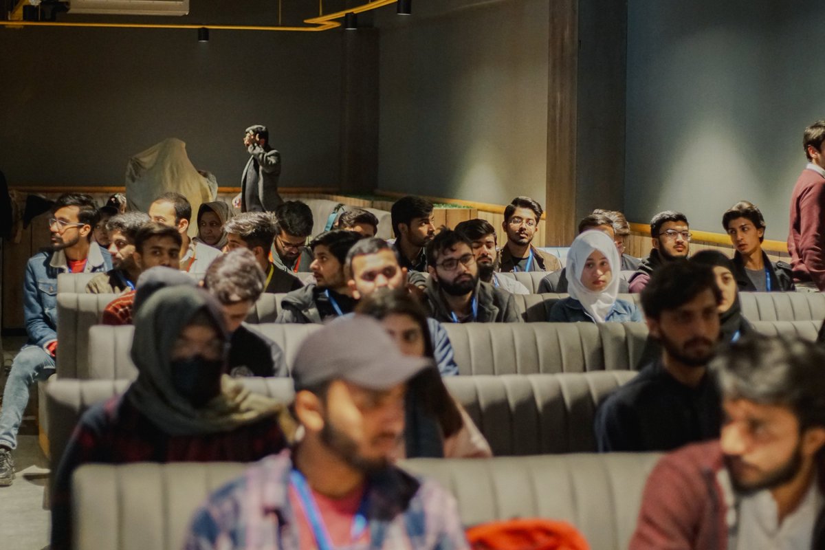 📍 We also celebrated our Transition in Web3 and Rust Bootcamps graduates in three countries! 

One of them was #Pakistan, where we hosted with @gdsccui and had 60+ Rise In Rust Bootcamp graduates and attendees ready to take the next step in their web3 journey! 🇵🇰