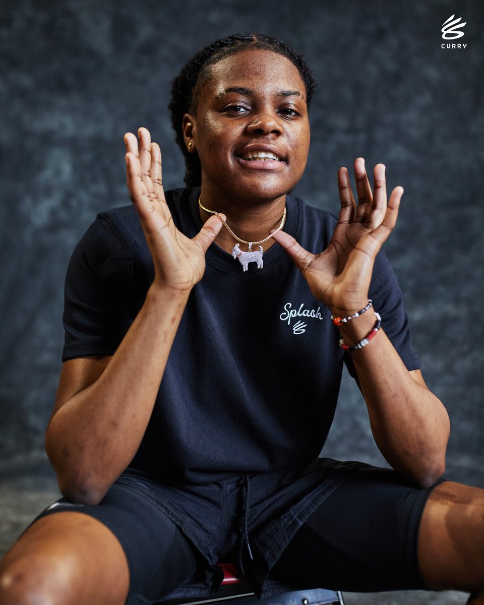 @laywitdabutter @StephenCurry30 @UAbasketball @GamecockWBB As part of her Curry Brand deal, MiLaysia Fulwiley will be creating her own PE sneaker colorways. “That is actually insane,” Fulwiley admits. “I used to do that on 2K — to do that in real life and actually *for me* … it’s unexplainable, really. It’s amazing and I can’t wait.”