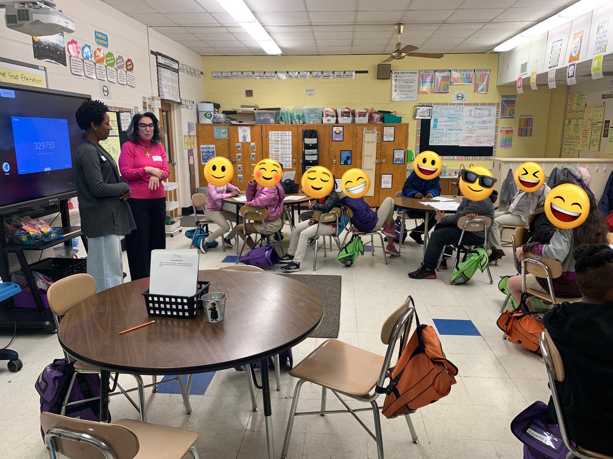 mrs_mcg_3rd's tweet photo. We got some expert feedback from Mayor Pro Tem Jensen and Council member Banks-McLaughlin on our Classroom Mayor/Council campaign! #UnitingOurWorld #GlobaLeaders #STARwardSTEM https://t.co/5KUsKZS187