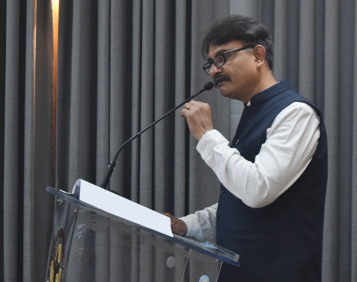 MuhsPro's tweet photo. Online MoU Exchange Ceremony For IKshana Museum Between MAHARASHTRA UNIVERSITY OF HEALTH SCIENCES, NASHIK and NATIONAL COUNCIL OF SCIENCE MUSEUMS, KOLKATA
@ncsmgoi
#MUHS #NCSM #CRTL #ikshana #museum #healthmuseum #ikshanamuseum #Mou #university #muhspariwar #healthscience https://t.co/dSXrA7XqWA
