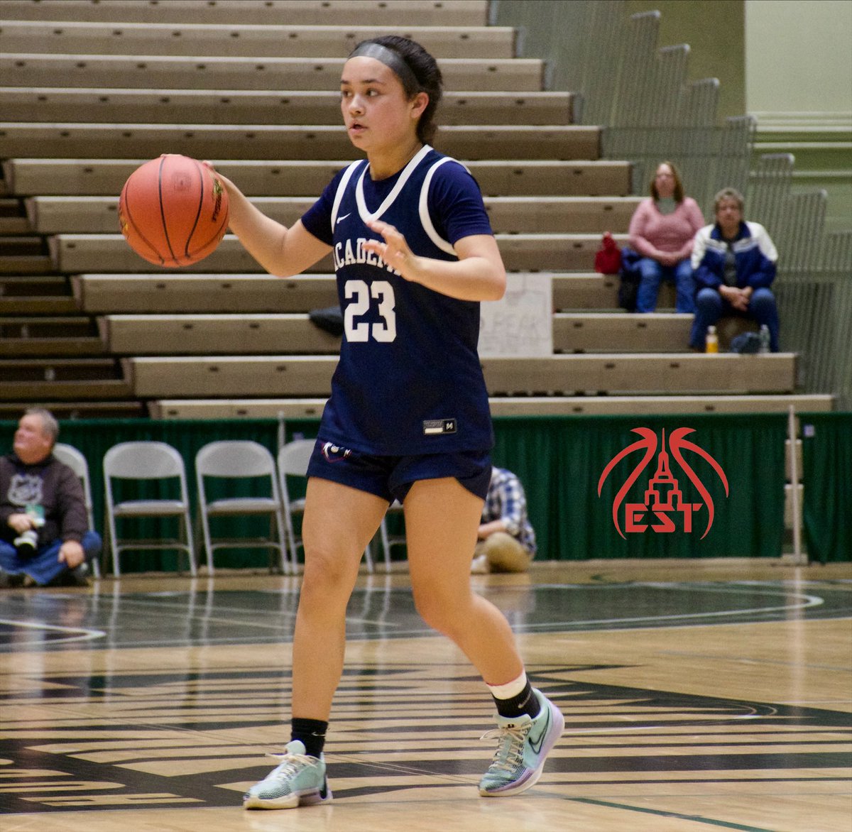 NYSTakeover's tweet photo. Albany Academy 73
Southwestern 32
Final

THIS is the kind of showing @AcademyGbball has been searching for… 🔋

A huge q1 set the tone, then a huge q3 broke it wide open for good as the Bears punch a ticket to the Class B final. AND @bellzvincent scored her 1000th 🎉

Game 1 ✔️ https://t.co/9whZ4qfuHU