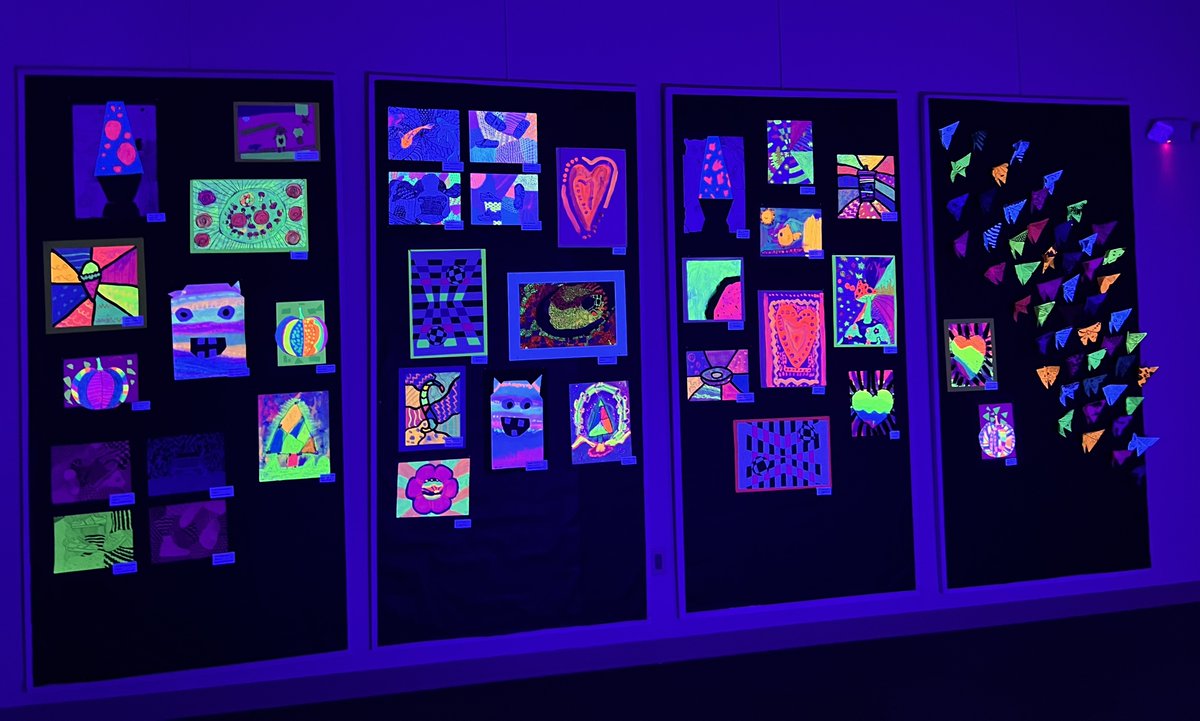 The Norfolk Area Student Exhibition is showcased this month @theforkarts don't miss the black lit half gallery! So proud of my @NorfolkCatholic artists 💜 #NationalYouthArtMonth @NorfolkNE