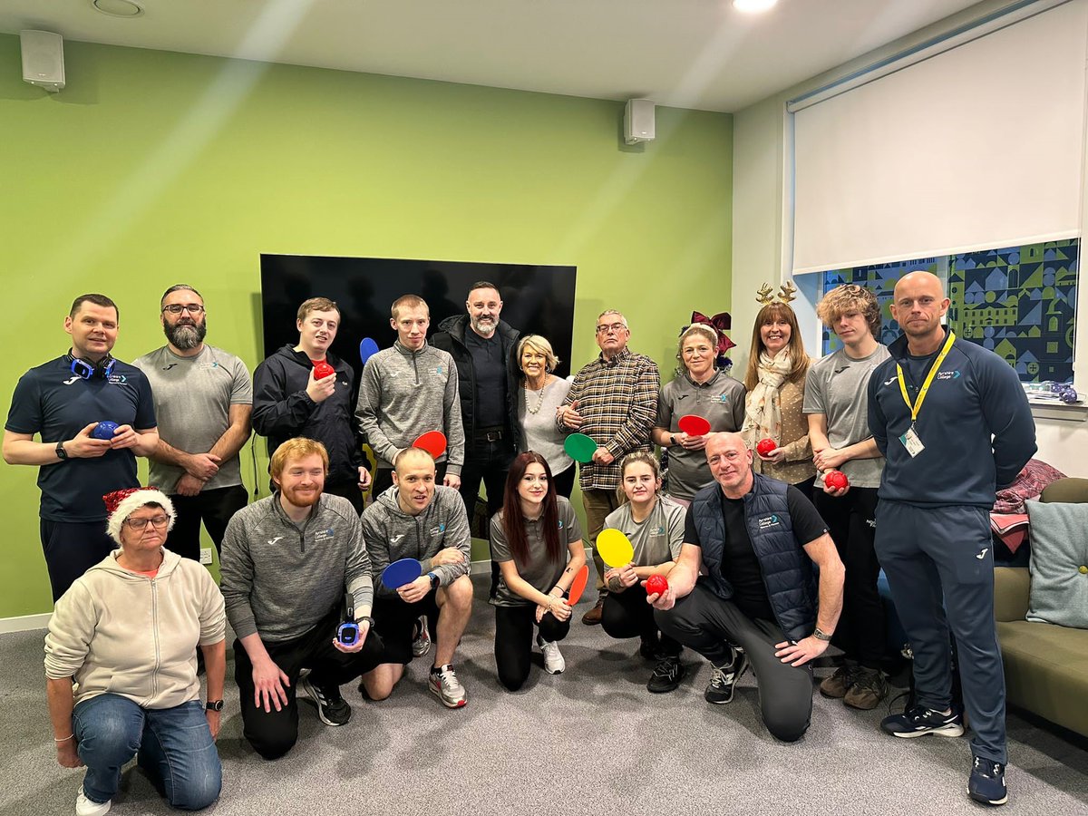 Sport and Fitness students have finished a training programme with Dementia Friends, allowing them to understand the brain condition and put together a bespoke exercise programme for centre users at Alzheimer Scotland. Read more here: www1.ayrshire.ac.uk/news-events/ne…