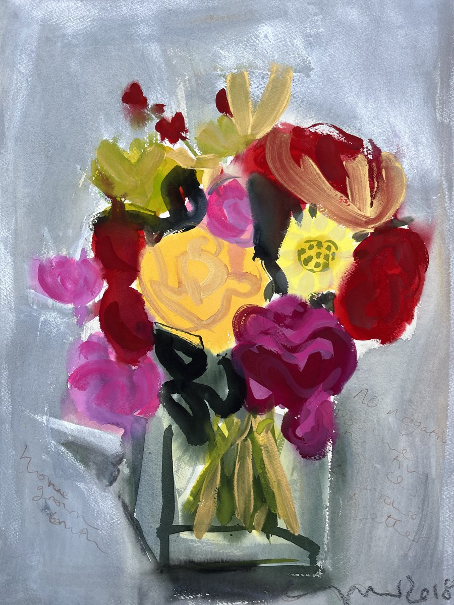 Happy Friday! 💐Here's a beautiful vase of flowers from Catherine Ducker's floral-filled exhibition 'Emotion In Colour', on display until 21 April and free to visit. All her works are for sale. Image shown: Catherine Ducker, Home grown, 2018