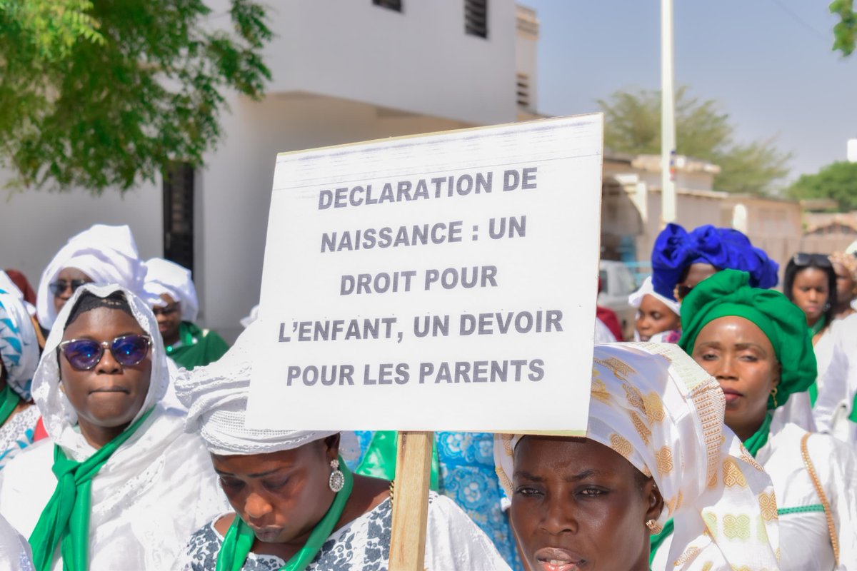 ServicesAgribio's tweet photo. Célébration journée internationale de la Femme : Le REFECAS/ASDES remet au préfet un mémorandum
Le réseau fédéral des calebasses de solidarité d’ASDES (REFECAS/ASDES) a célébré à sa manière la journée internationale de la femme https://t.co/tzfui5C3a0