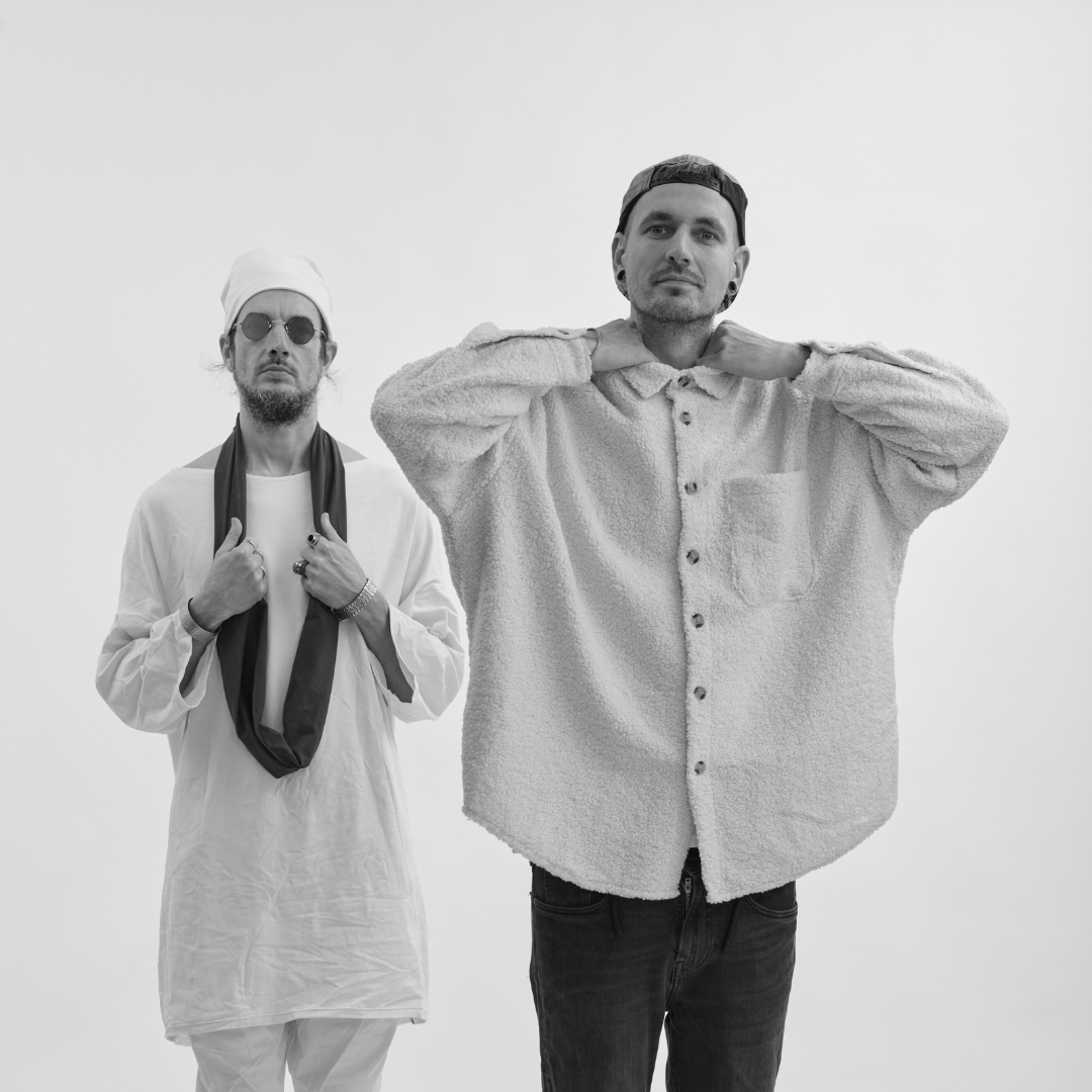 Prepare yourselves for an incredible set from the dynamic German duo, #MonkeySafari, at #TimelessFestival in Cape Town in April. We sat down to chat with the brothers about their beats and more. Read the interview: theplayground.co.uk/qa-with-monkey… Book your tickets: