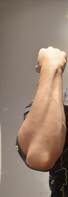 When you're having a bad day just remember that forearm porn exists https://t.co/frVZ1Hpt8L<a href="/tag/nsfwaudio"class="tags"><span>#nsfwaudio</span></a>