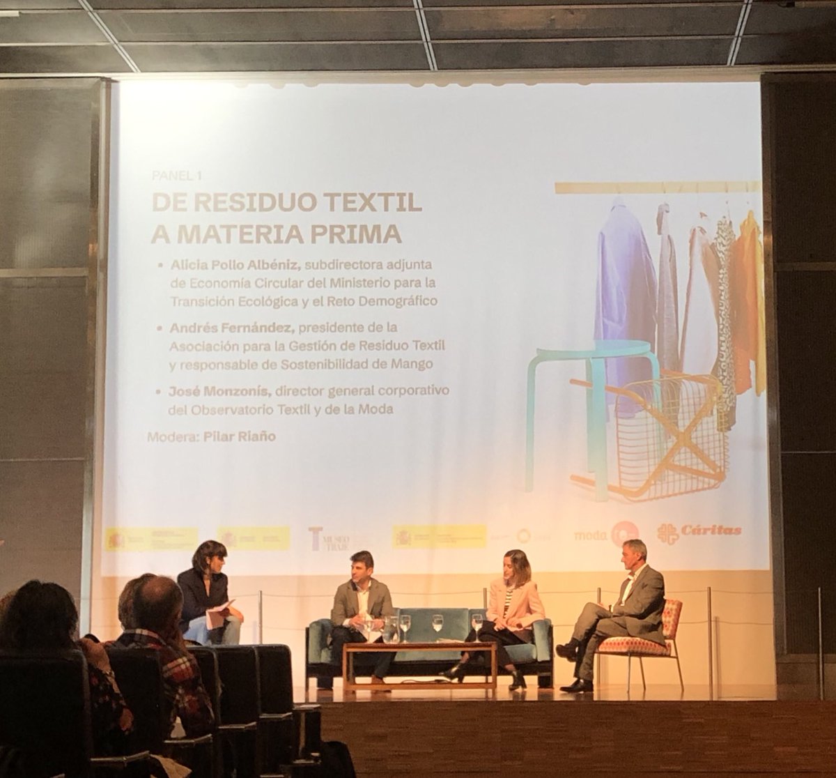 ModaResponsable's tweet image. ‘De residuo textil a materia prima’ en Circular II, Museo del Traje de Madrid. #ModaSostenible #modaresponsable #museodeltrajemadrid