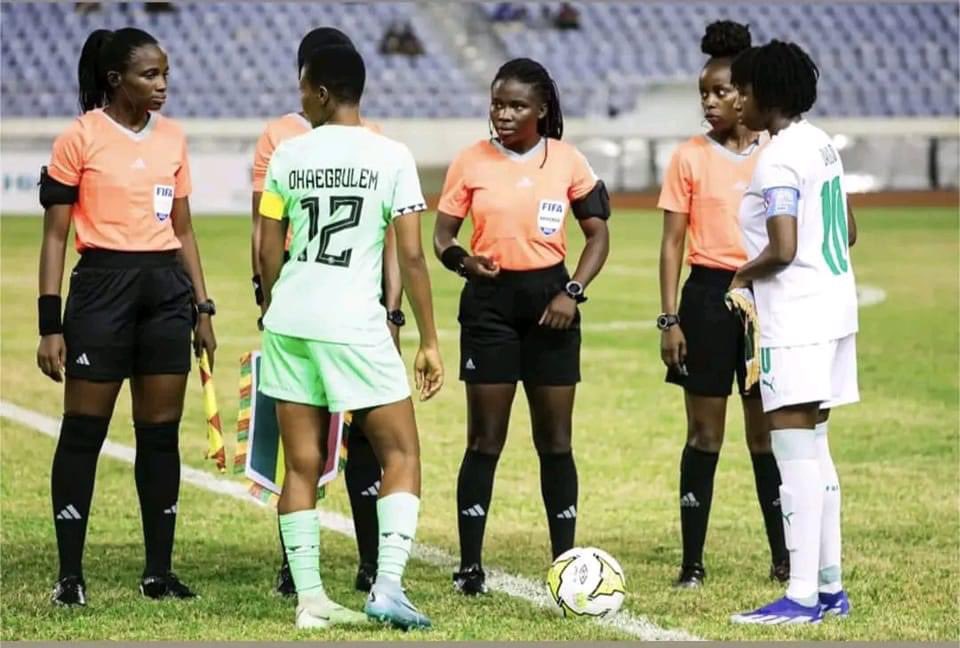 13ème Jeux Africain Accra 2024
L'arbitre internationale congolaise de Goma, @ZihindulaRachel Nzigire🇨🇩 est au Ghana🇬🇭 pour les jeux africains. 

Rachel Zihindula est parmi les rares femmes arbitres internationales noires 
#AfricaGames2024 #AfricanGames