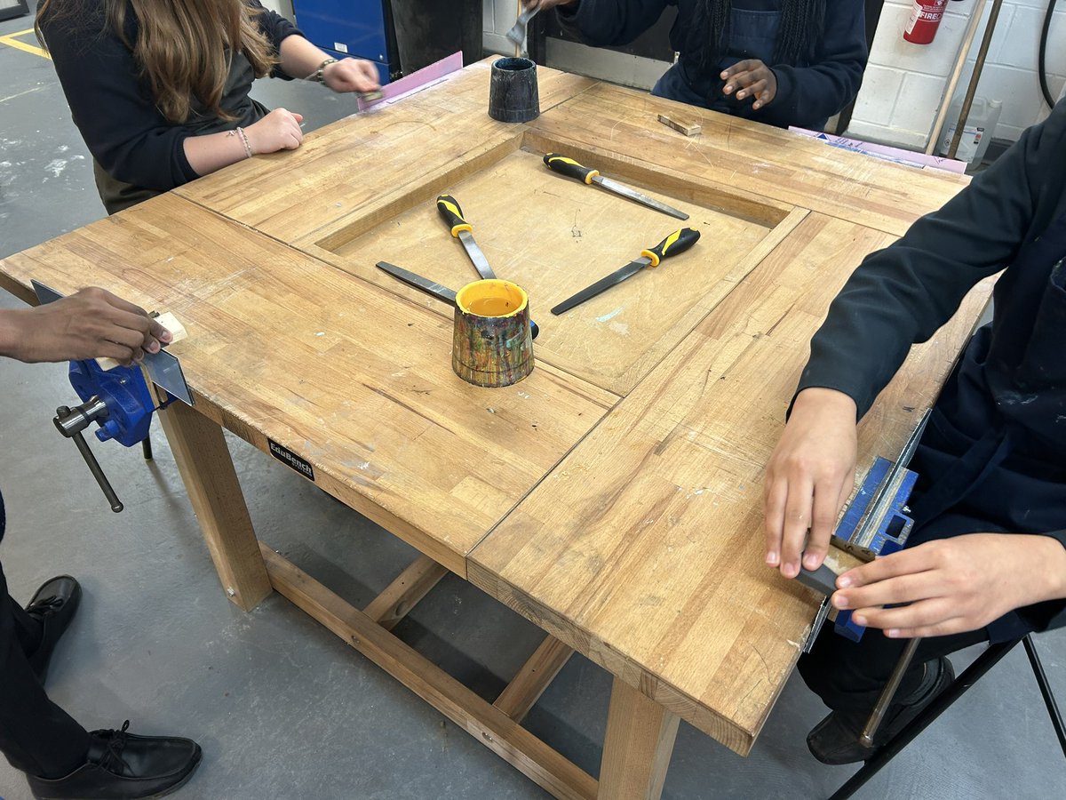 Springwest Academy DT Department (@springwestdt) on Twitter photo Wet and Drying with our fabulous year 8 students! Phone stands pending โฒ๏ธ ๐ง ๐ช <a href="/SpringwestA/">Springwest Academy ๐</a> Wet and Drying with our fabulous year 8 students! Phone stands pending โฒ๏ธ ๐ง ๐ช <a href="/SpringwestA/">Springwest Academy ๐</a>