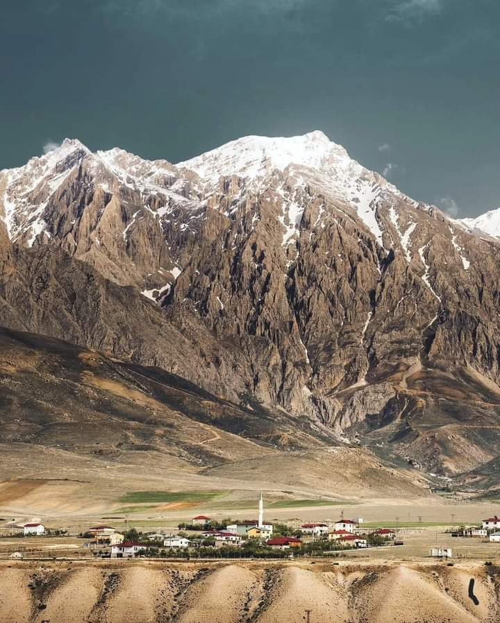 Aladağlar, Niğde,Türkiye... Fotoğraf Hüseyin Taşkın...