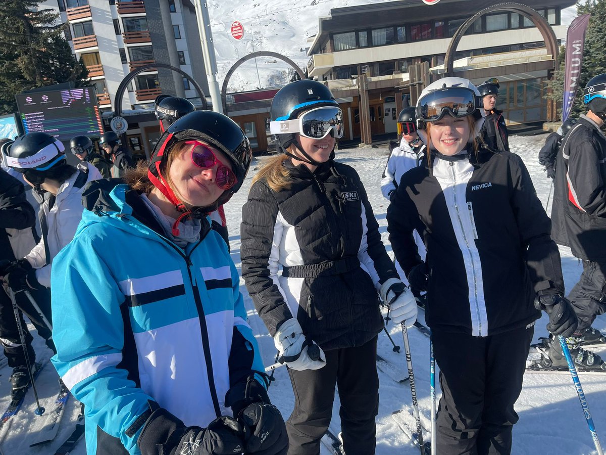 StMarysDT's tweet photo. ❄️⛷️🚠 @SMCA_PE https://t.co/ht2Iph0eWL