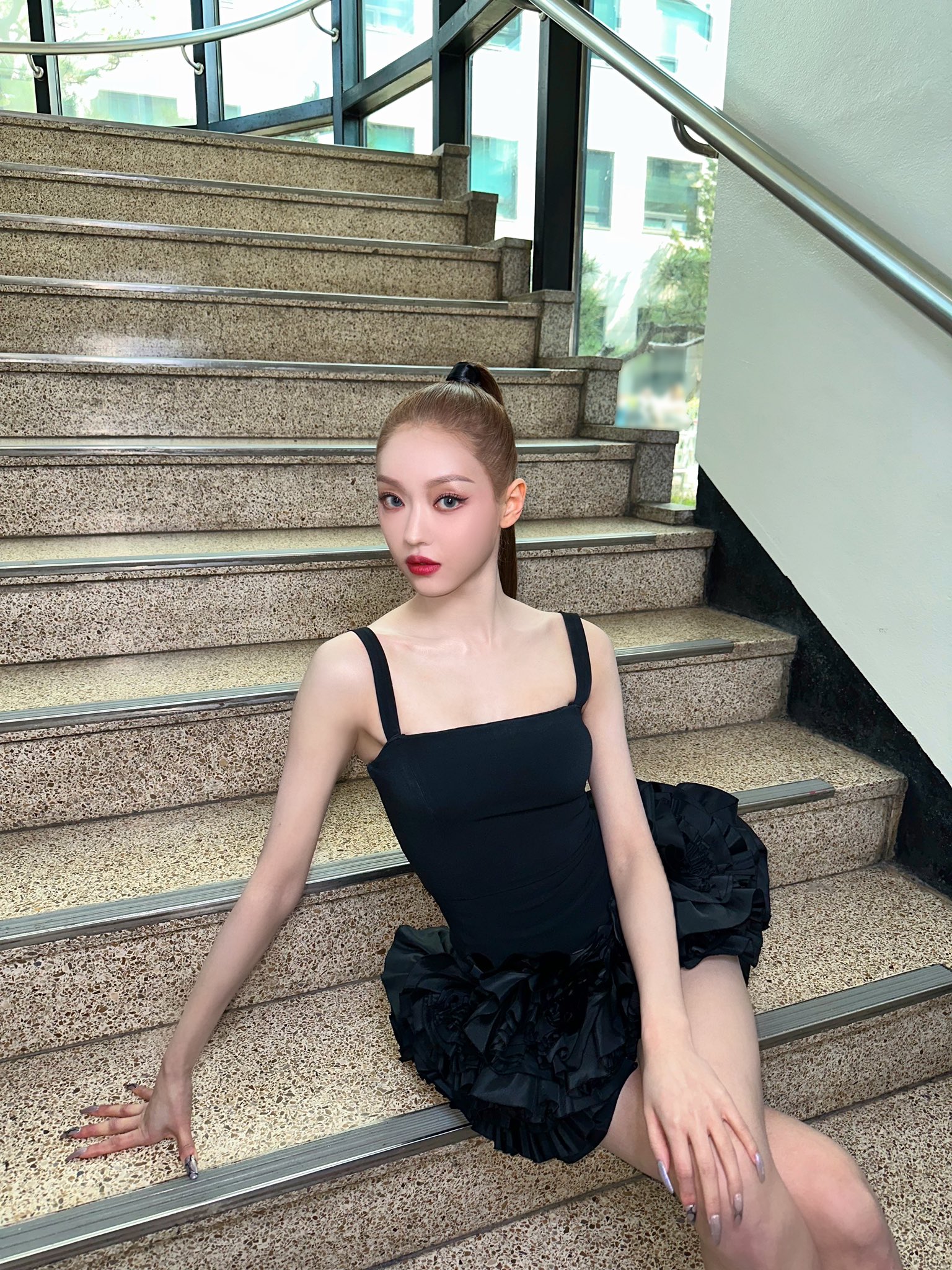 GItE4nvbQAADdGZ?format=jpg&name=large