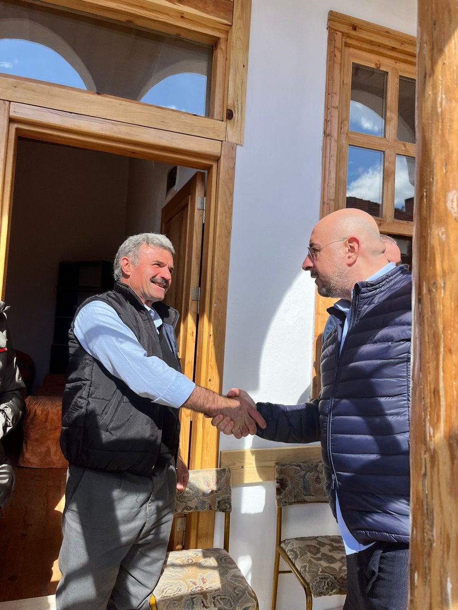 Bugün İbradı ilçemizde Antalya Büyükşehir Belediye Başkan Adayımız <a href="/uzdrnesrinunal/">nesrin ünal 🇹🇷</a>  ile birlikte esnafımızla bir araya geldik. Gerçek gündem pazarda; esnafın  da vatandaşın da belini büken hayat pahalılığı.