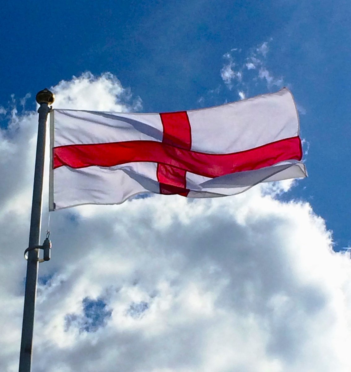 FlagpoleExpress's tweet photo. Don't forget to buy your flags for St George day on the 23rd of April. Also known as the Diocese Flag, we have a large stock of hand sewn and printed flags ready for dispatch, 
#diocese #StGeorgesDay #flag #Easter #april2024 #handsewnflag https://t.co/yFdvoxWb4G https://t.co/N0TEK5ghWP