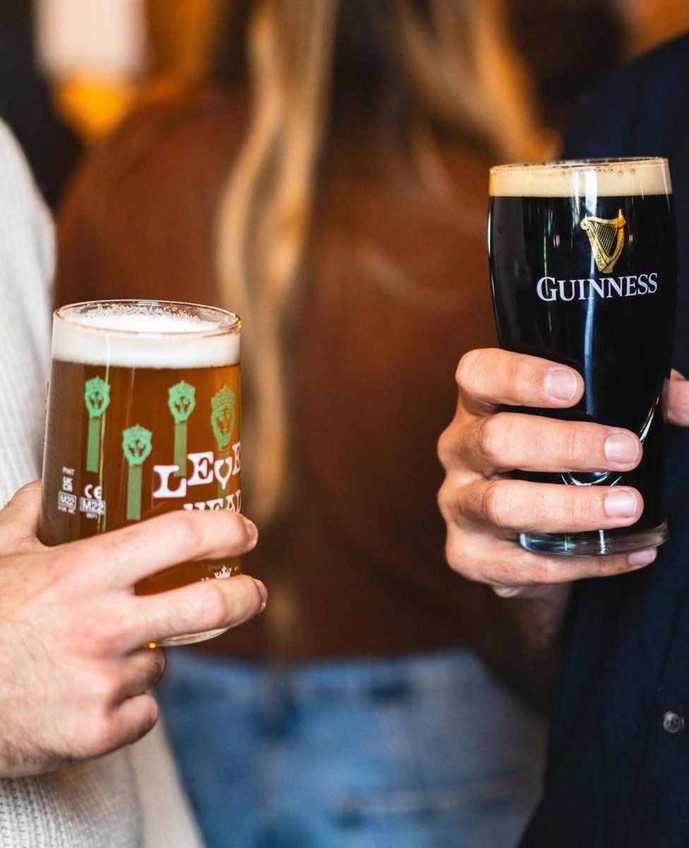 🍀 Join us at the Docks for an epic #StPatricksDay bash! ⁠ ⁠ 🍻 Bottomless Brunch at @RevsAlbertDock 🇮🇪 Pints #theoneoclockgun & @PumphouseThe 🍴 Dinner @WhatsCookingLPL ⚽️ Football Fever at @longshotbar ⁠ Sláinte 🍺 #RoyalAlbertDock #Liverpool #Guinness #Pint #BlackBrew