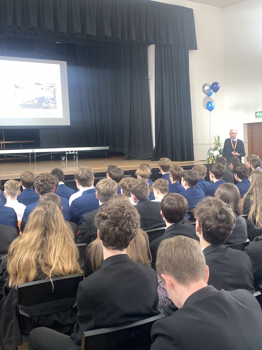 Thank you to Dr John Dyer from @LifeSciencesUTC who talked about his journey to his science career inspiring students with his experience working closely with colleagues across STEM subjects. #britishscienceweek2024