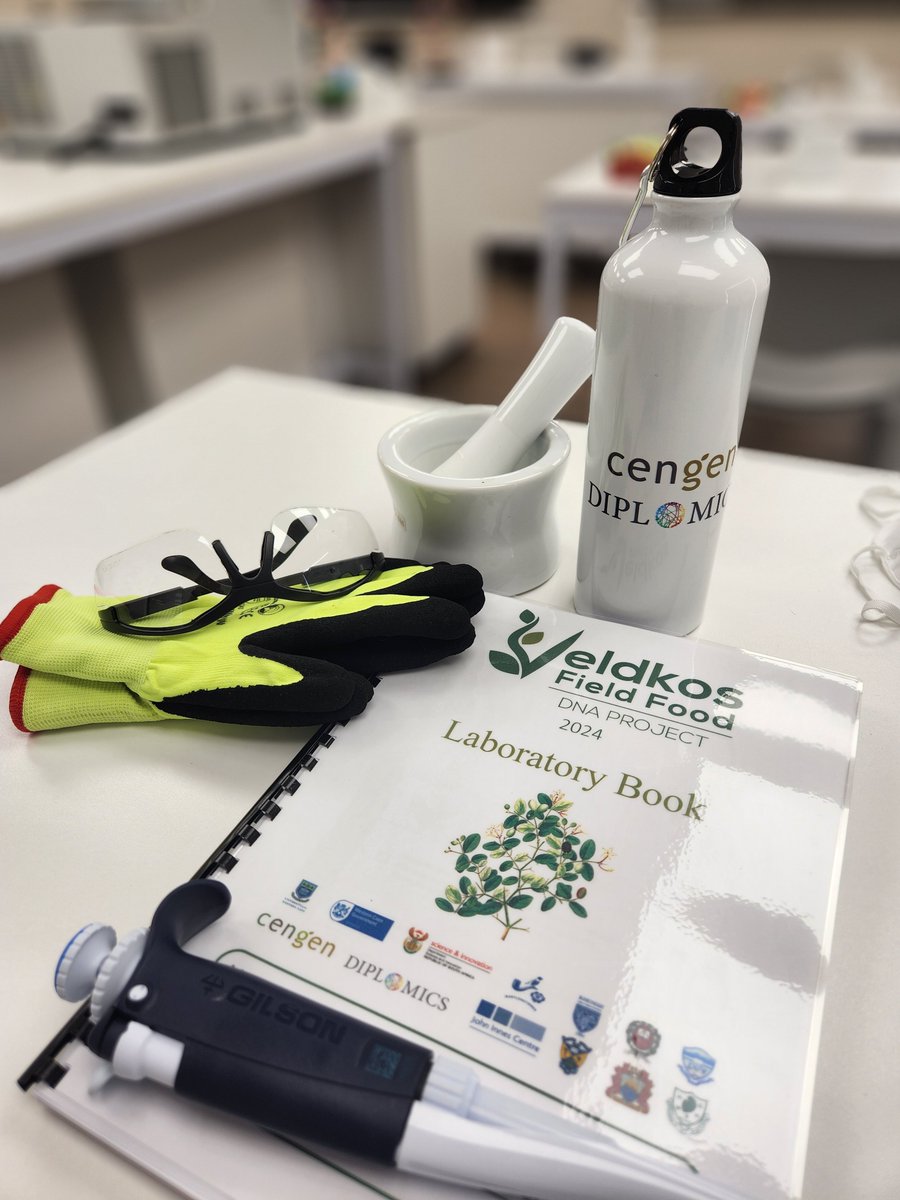 CenGenZA's tweet photo. 📢Excited to share: The Veldkos | Field Food DNA Project kicks off on Monday! It's a first in RSA and we're looking forward to welcoming our 12 participants. Stay tuned for updates as we delve into the world of #Genomics together!🧬
#VeldkosFieldFoodDNAProject #nextgensequencing https://t.co/u32gkAwRIW