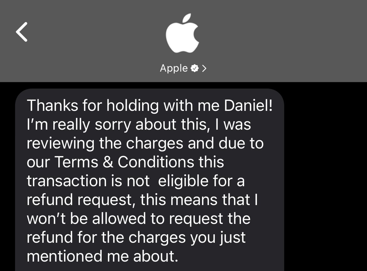 BURNTmusic's tweet image. Just spent 2 hrs on the line with @AppleSupport regarding my request for a refund because the folks at @Lightricks &amp;amp; @MotionleapApp decided to stop the functionality of the app🤯 Apple basically gave me the finger and said Too bad !! #apple #lightricks #motionleap #videoleap