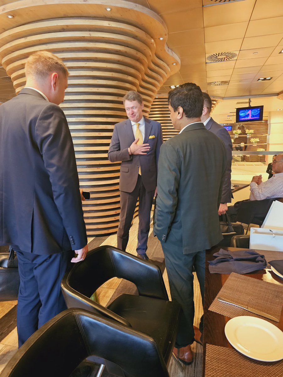 Meeting &amp; discussion with H.E. Mikalai Barysevich,
Director General of the National Centre for Marketing,Belarus about upcoming ICCI’s Global Tourism Mission in Delhi focussing on the scope of collaborations in Tourism Sector
#icci #globaltourismmission #belarus