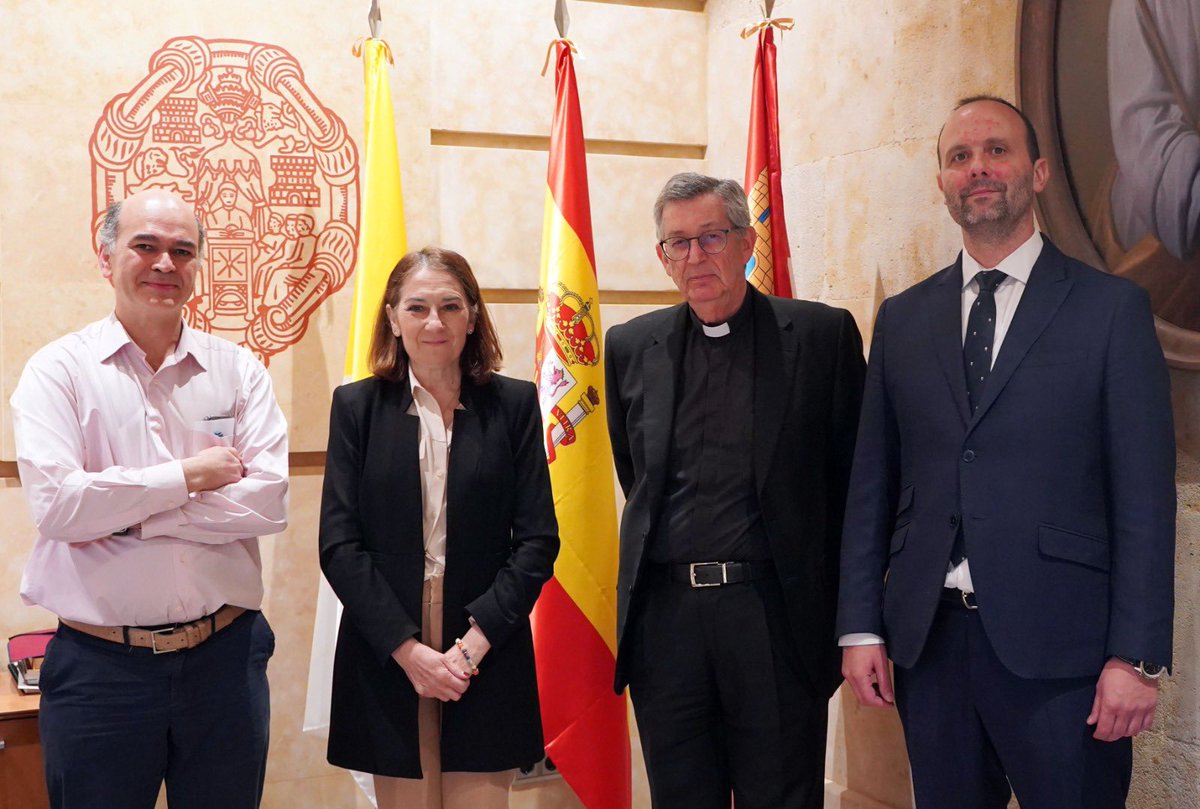 upsa's tweet image. 💻 La #Universidad acoge la IX edición de #Hackforgood, uno de los #hackatones más populares, en el que participan 25 universidades españolas📍A lo largo del día de hoy se desarrollarán los #proyectos y mañana, sábado, tendrá lugar la entrega de Premios 📲 upsa.es/actualidad/la-…