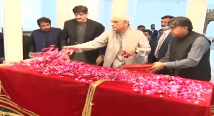 Maryam Bhutto (@bhuttomaryam) on Twitter photo President <a href="/AAliZardari/">AsifAliZardari</a> reached Garhi Khuda Bux! ❤ President <a href="/AAliZardari/">AsifAliZardari</a> reached Garhi Khuda Bux! ❤