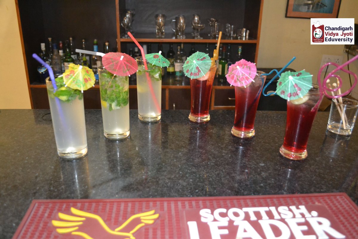 hcmigroup2's tweet image. #cocktailsession held @chandigarhvidyajyotieduversity Campus.

#cocktail #foodproduction #bartender #bar #drink #restaurant #tequila #drink #drinks #whiskey #thirsty #drinking #cheers #session #hotelmanagementstudent
