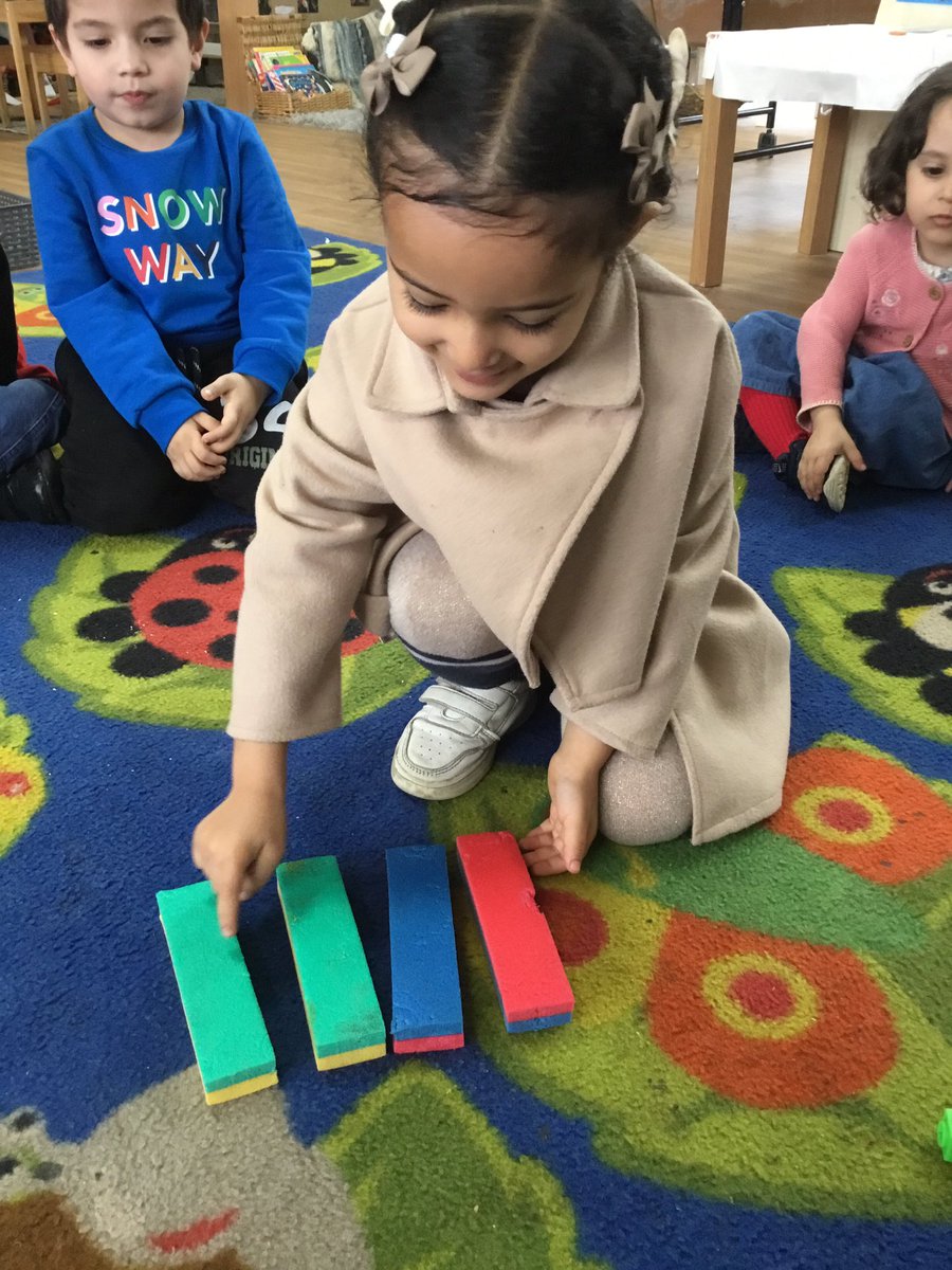 NurserySilas's tweet photo. Nursery have been on a number hunt for the number 4 or groups of 4 #numberhunt @stsilasschool @RainbowEduMAT https://t.co/C5vB5bVz0H