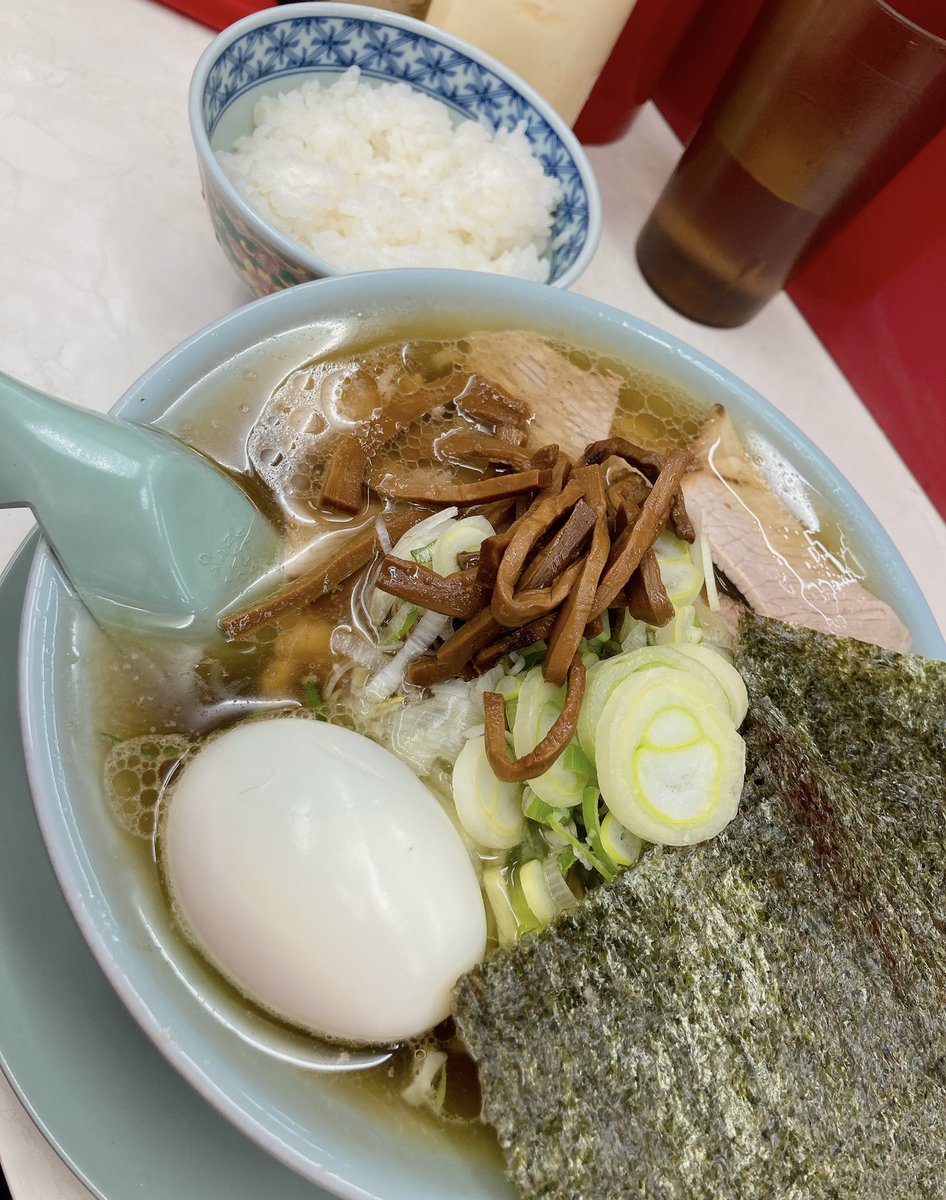 お疲れ様です😄💖
本日3/15、21時〜歌舞伎町ルームに出勤してます💗✨
華金の方もそうでない方もお待ちしてます😚

花粉に負けそうになってますが乳酸菌で戦っています✊
でも最近外あったかくてうれし〜🌸
画像はこの前食べたナギチャンラーメン🍜

⬇️ご予約ページです♪
r.caskan.jp/flagship