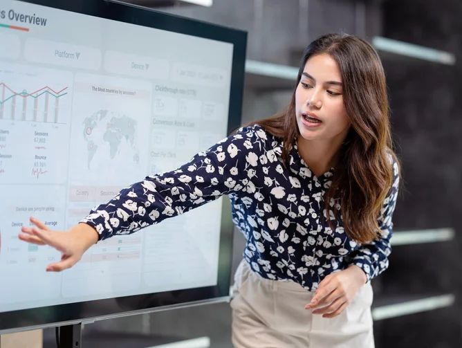 EY &amp; IBM’s New Tool to Accelerate ESG Reporting bit.ly/4cfJPb0