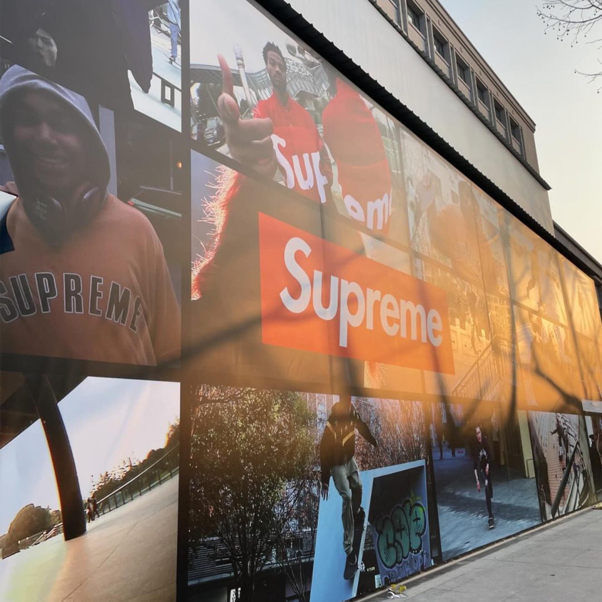 Supreme Drops on X Supreme Shanghai store is expected to open this Saturday marking their first store in China Special store opening Box Logo t shirts and hoodies are expected to be