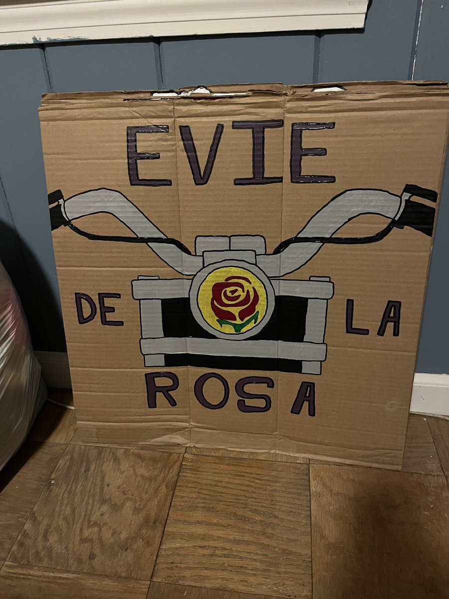 Another sign ready for @toswrestling1 Lone Survivor 5.This one is for the reigning Test Of Strength Woman's Champion @Evie_DeLaRosa1