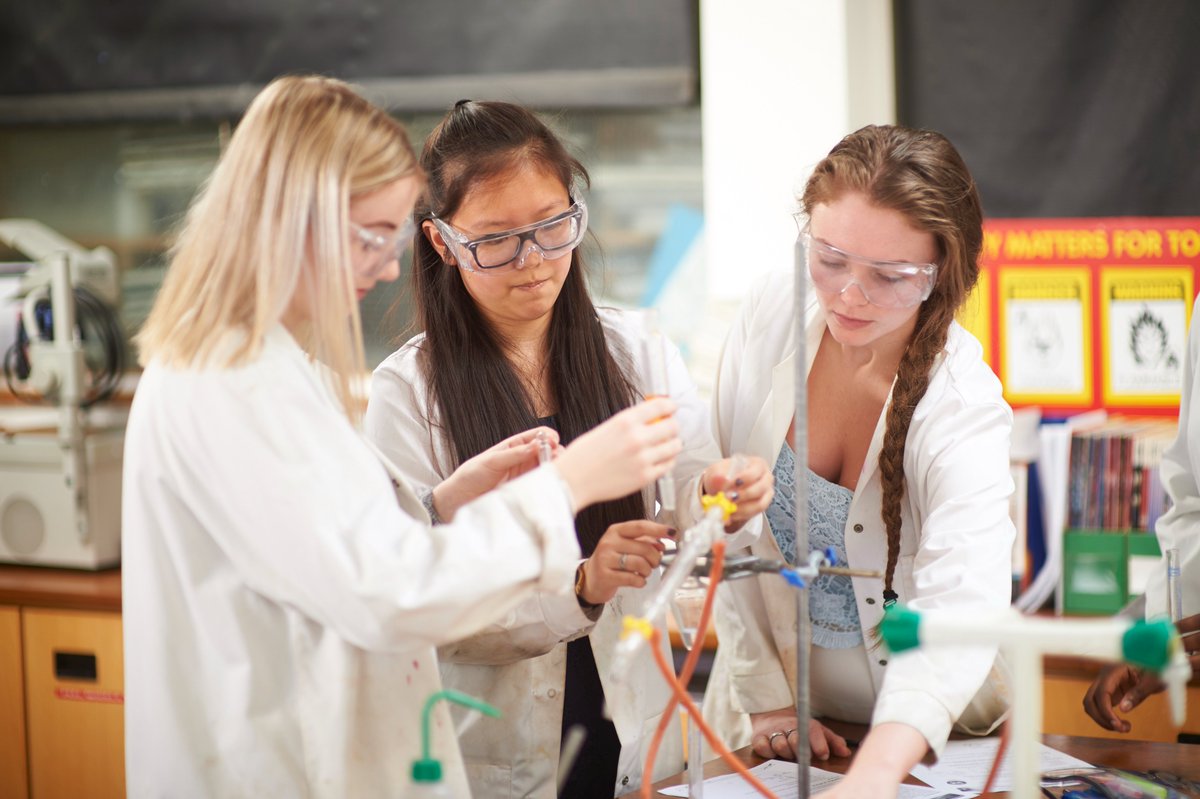 Science Week this week!
 
Did you know that, if you have at least a 2:2 UK Bachelor Honours degree (or certified equivalent) in a science subject, you could be eligible for a bursary or scholarship to train to teach most science subjects? Contact ITTBucksHub@challonershigh.com.